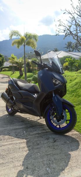 YAMAHA X-MAX 💙 Bike for rent.