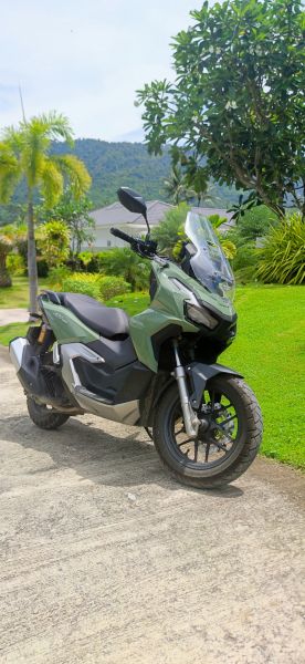 HONDA ADV 160. Bike for rent.